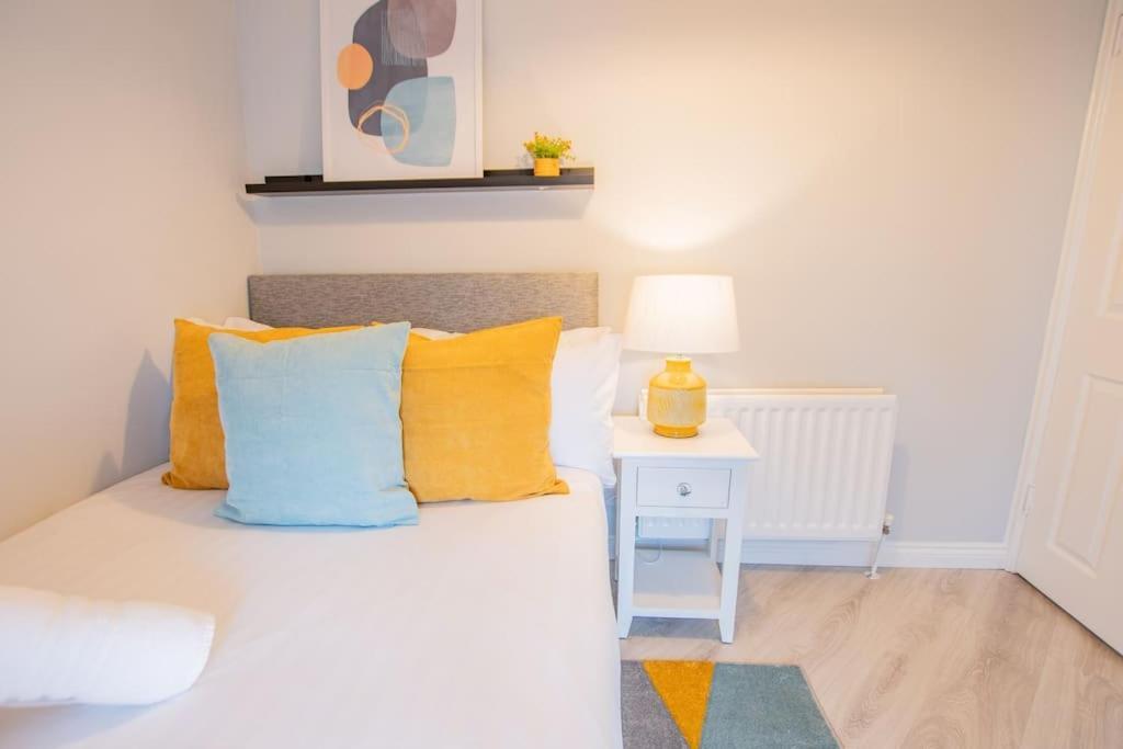 Cosy Retreat In The City Centre Galway Bagian luar foto